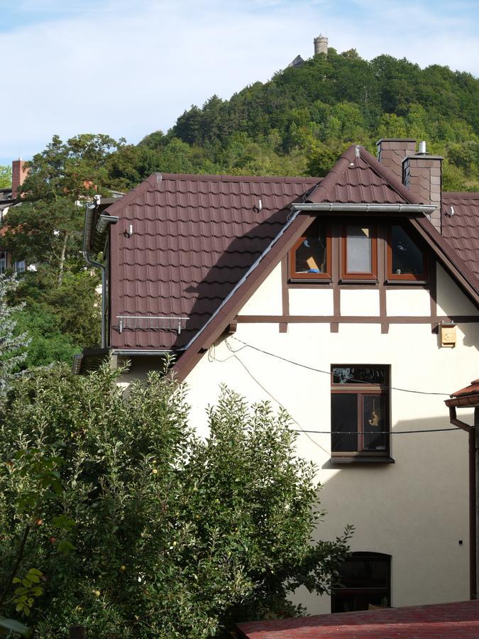 Ferienwohnung Haus "Anna" Bad Blankenburg Bagian luar foto